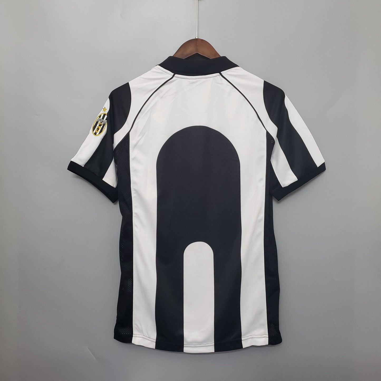 Juventus Home Kit 1997-98
