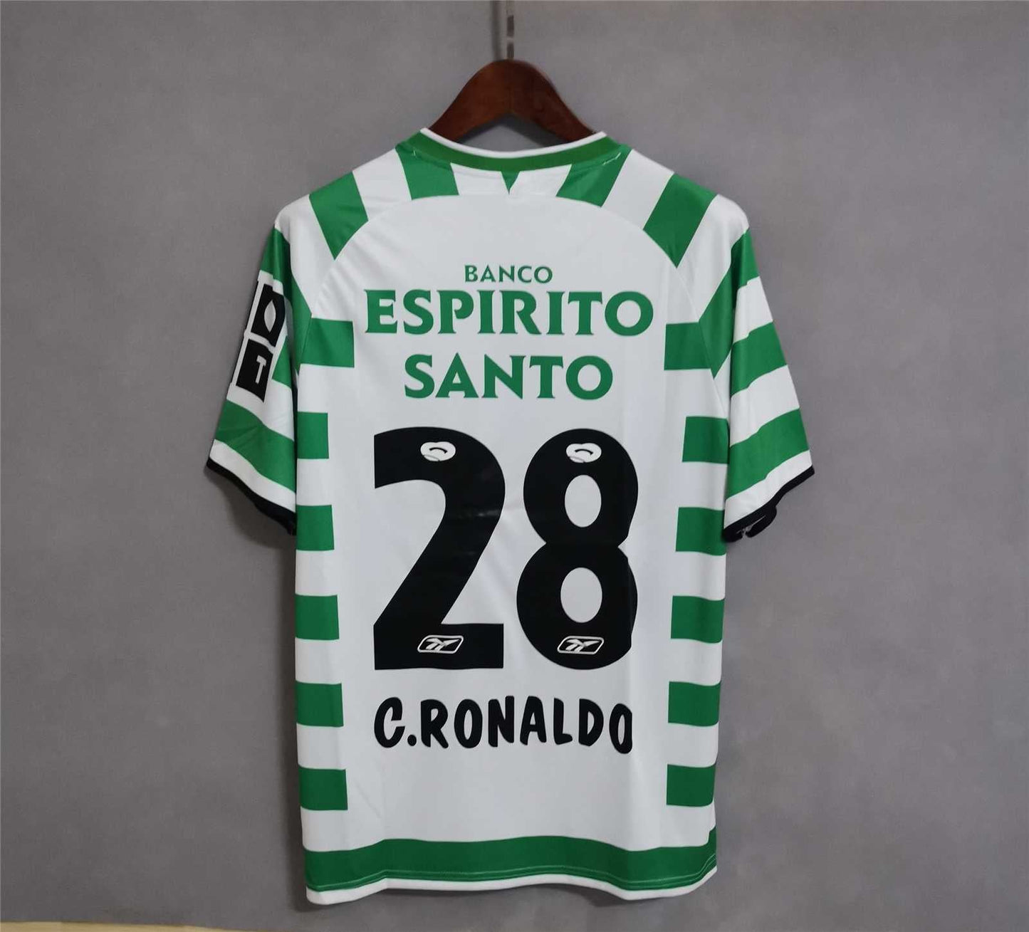 Sporting Home Kit 2003-04