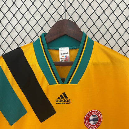 Bayern Munich Away Kit 1993-95