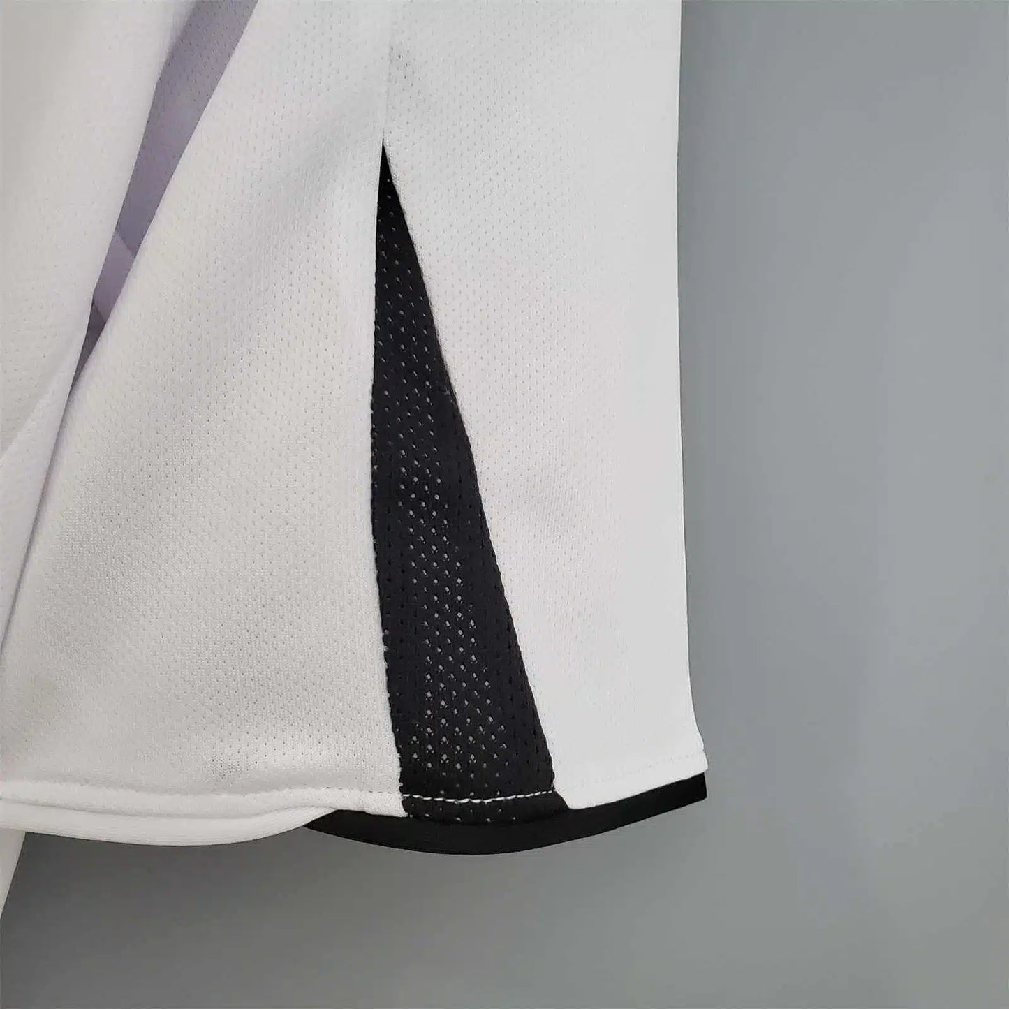 Colo-Colo Home Kit 2006