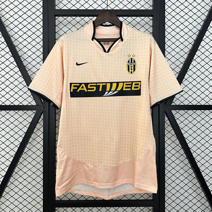 Juventus Away Third Kit 2003-04
