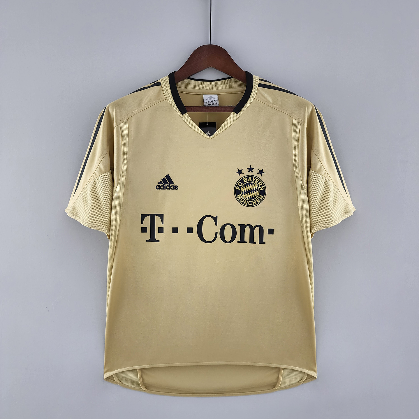Bayern Munich Away Kit 2004-05