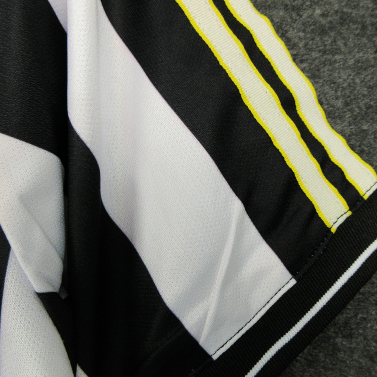 Newcastle United Home Kit 1997-99