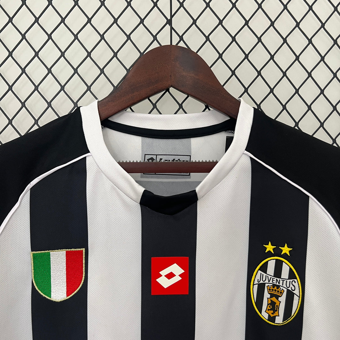 Juventus Home Kit 2002-03