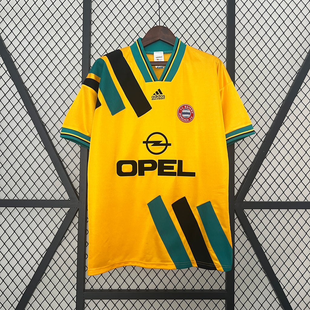 Bayern Munich Away Kit 1993-95