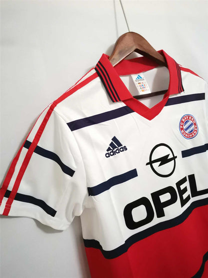 Bayern Munich Away Kit 1998-99