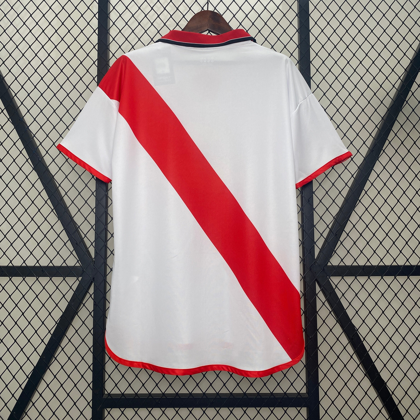 Rayo Vallecano Home Kit 2001-02