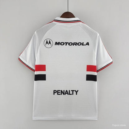 Sao Paulo Home Kit 1999