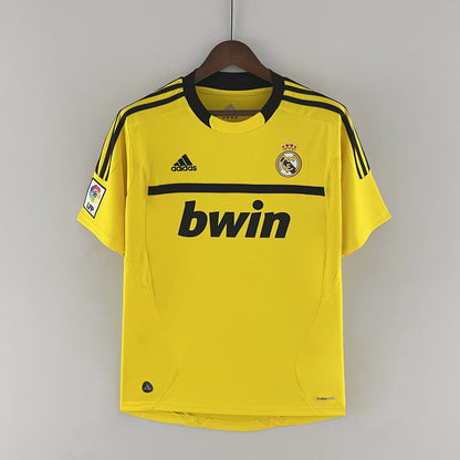 Real Madrid Goalkeeper Kit 2011-12