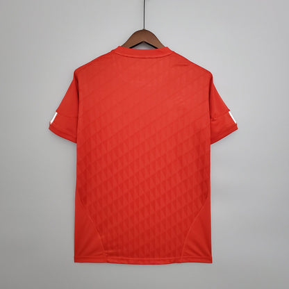 Liverpool Home Kit 2010-11