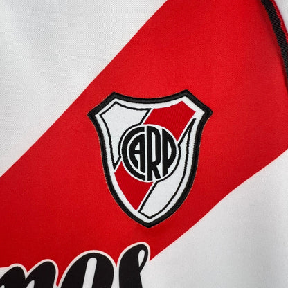 River Plate Home Kit 2000-01