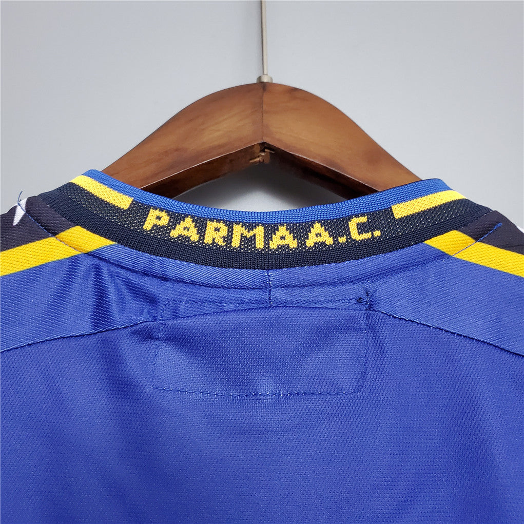 Parma Home Kit 2001-02