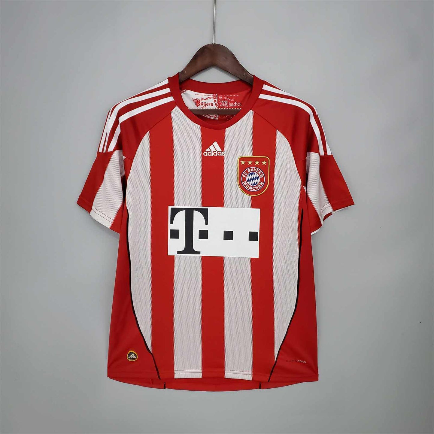 Bayern Munich Home Kit 2010-11
