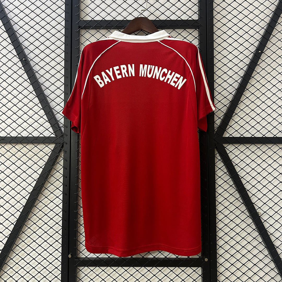 Bayern Munich Home Kit 2005-06