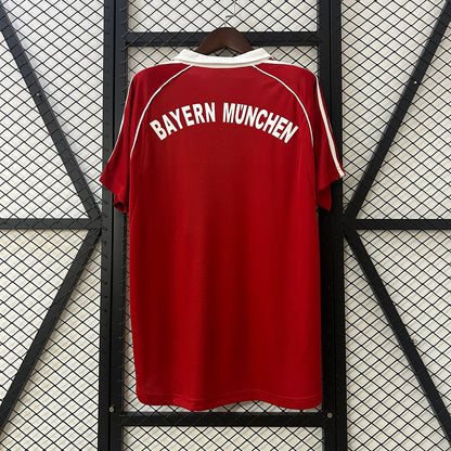 Bayern Munich Home Kit 2005-06