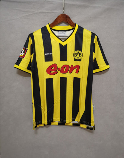 Borussia Dortmund Home Kit 2001-02
