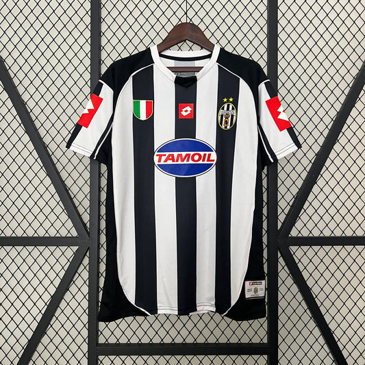 Juventus Home Kit 2002-03