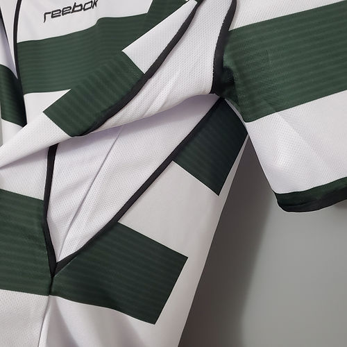 Sporting Home Kit 2001-2003