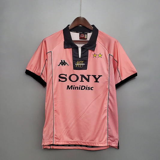 Juventus Away Kit 1997-98