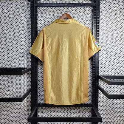 Barcelona Away Kit 2001-02