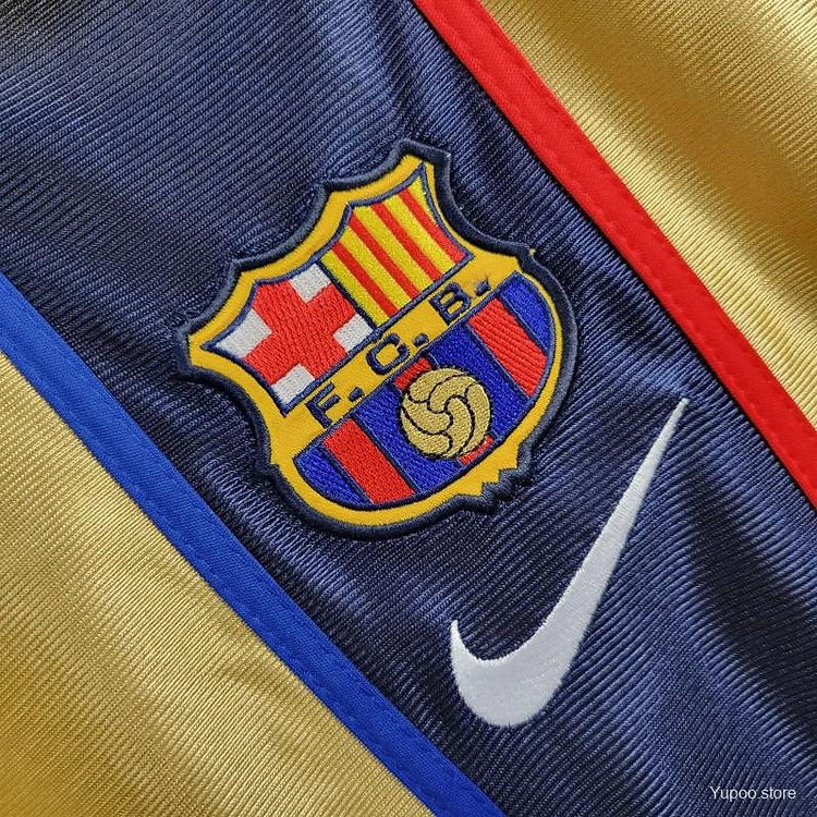 Barcelona Away Kit 2001-02