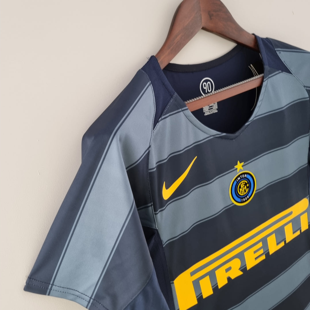 Inter Milan Third Kit 2004-05
