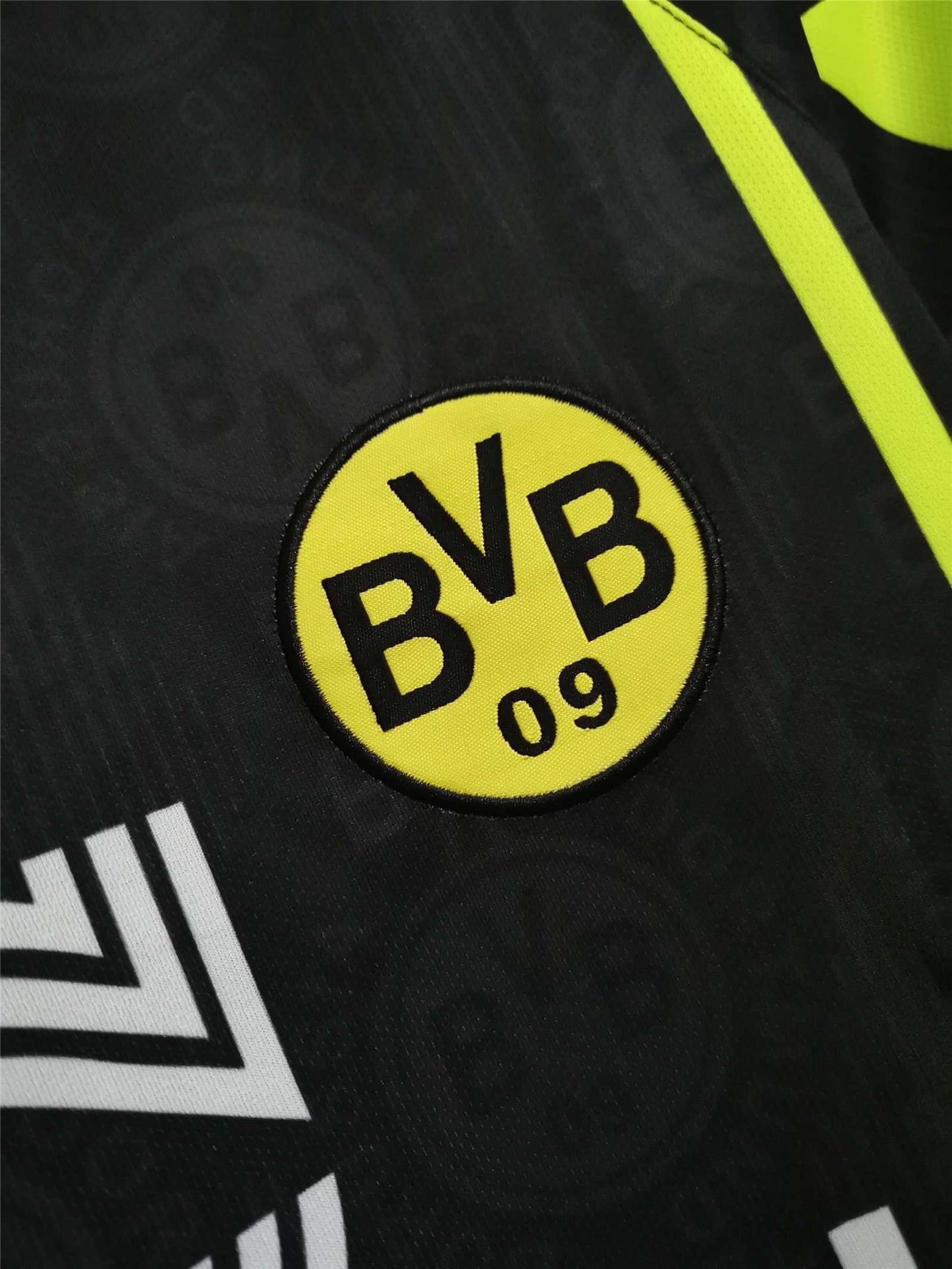 Borussia Dortmund Away Kit 1995-96