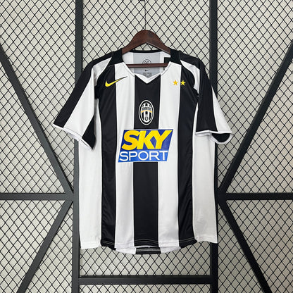 Juventus Home Kit 2004-05