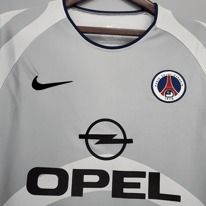 Paris Saint-Germain Away Kit 2001-02