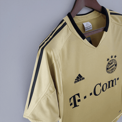 Bayern Munich Away Kit 2004-05