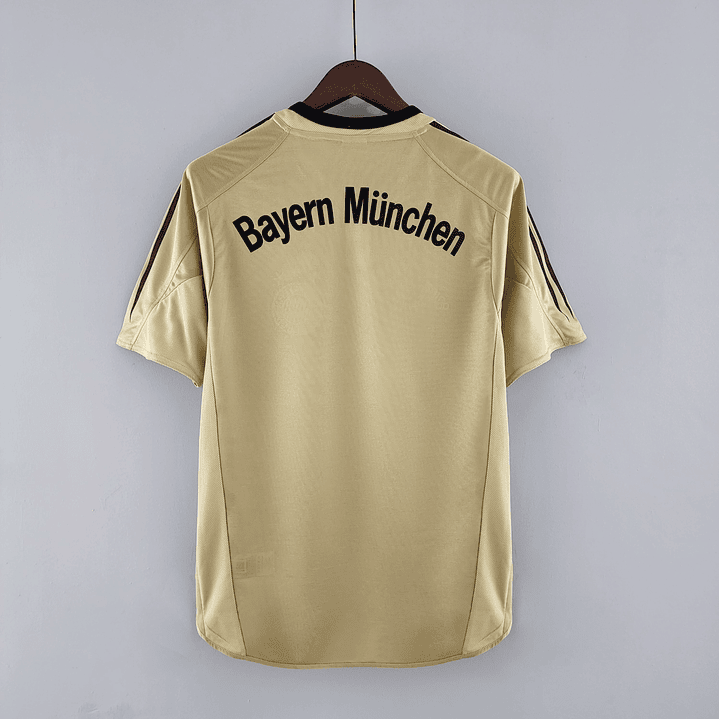 Bayern Munich Away Kit 2004-05