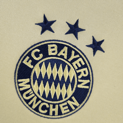 Bayern Munich Away Kit 2004-05