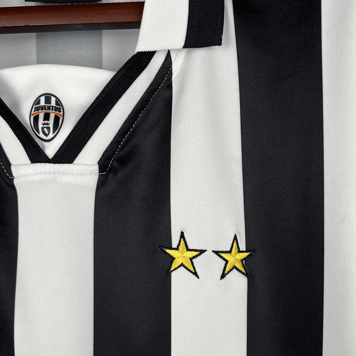 Juventus Home Kit 1996-97