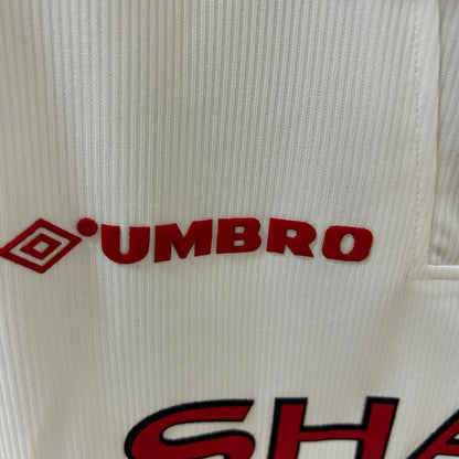 Manchester United Commemorative Edition Kit 1998-99