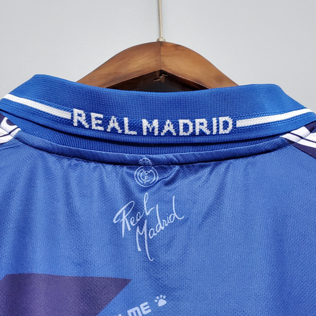 Real Madrid Away Kit 1995-96