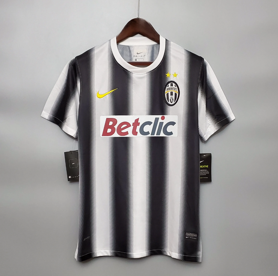 Juventus Home Kit 2011-12