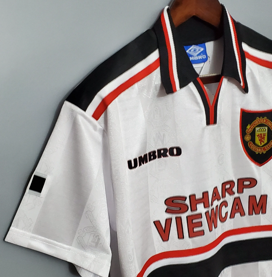 Manchester United Away Kit 1998-99