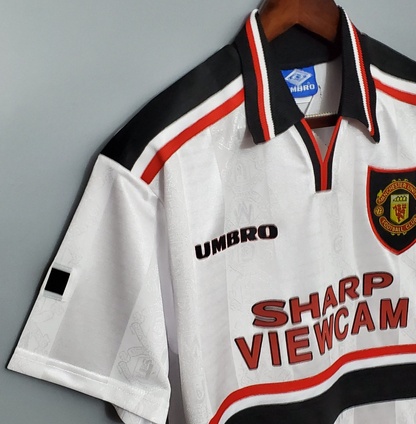 Manchester United Away Kit 1998-99