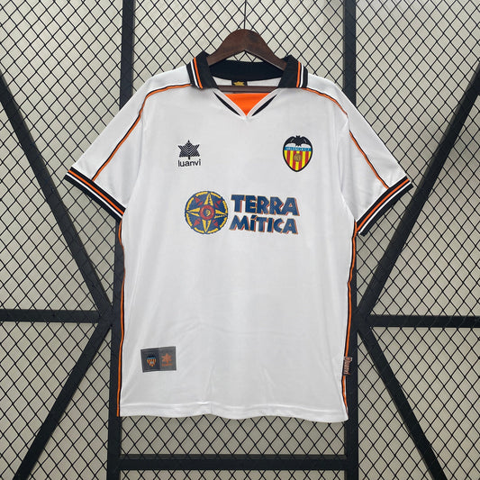 Valencia Home Kit 1999-00