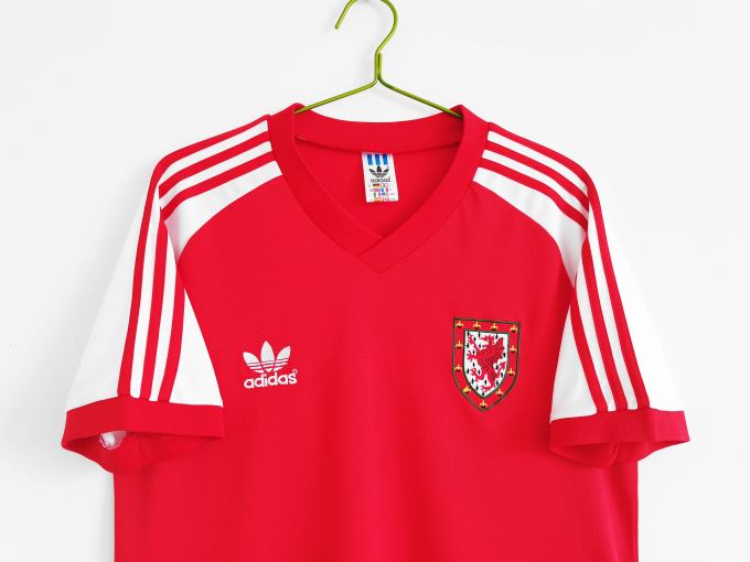 Wales Home Kit 1982