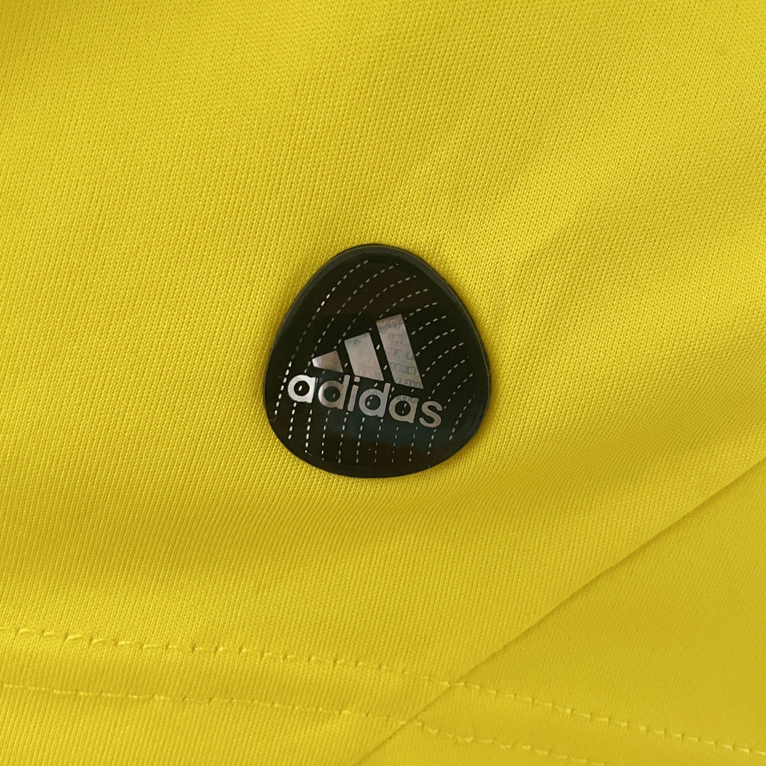 Real Madrid Goalkeeper Kit 2011-12