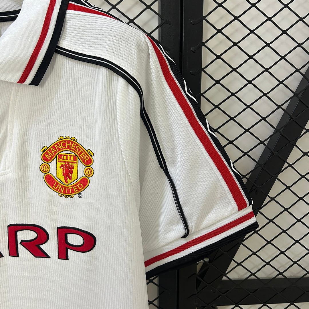 Manchester United Commemorative Edition Kit 1998-99