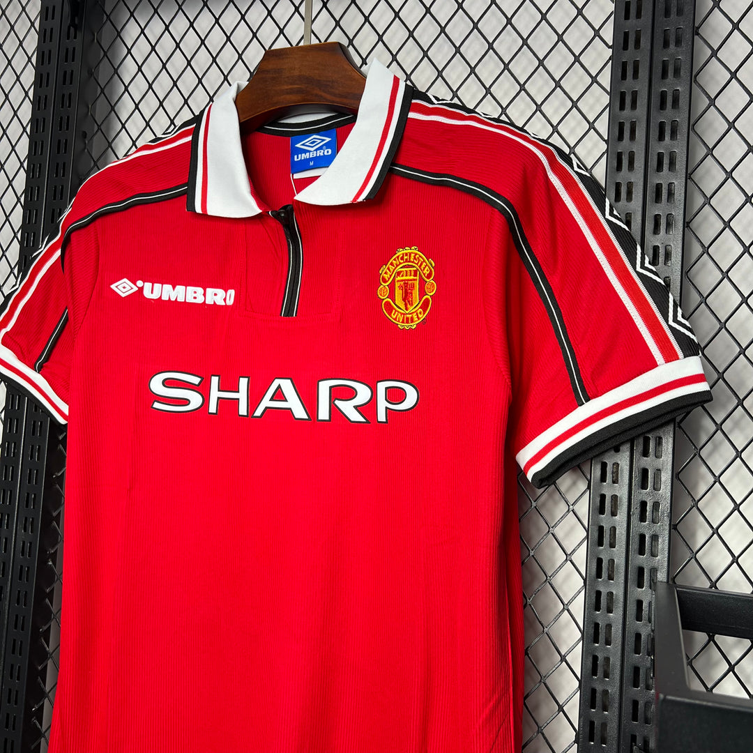 Manchester United Home Kit 1998-99