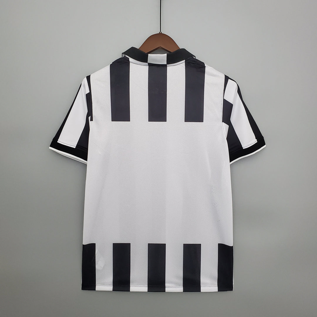 Juventus Home Kit 2014-15