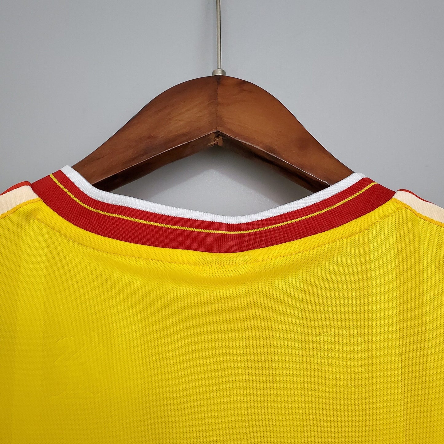 Liverpool Yellow Away Kit 1985-86